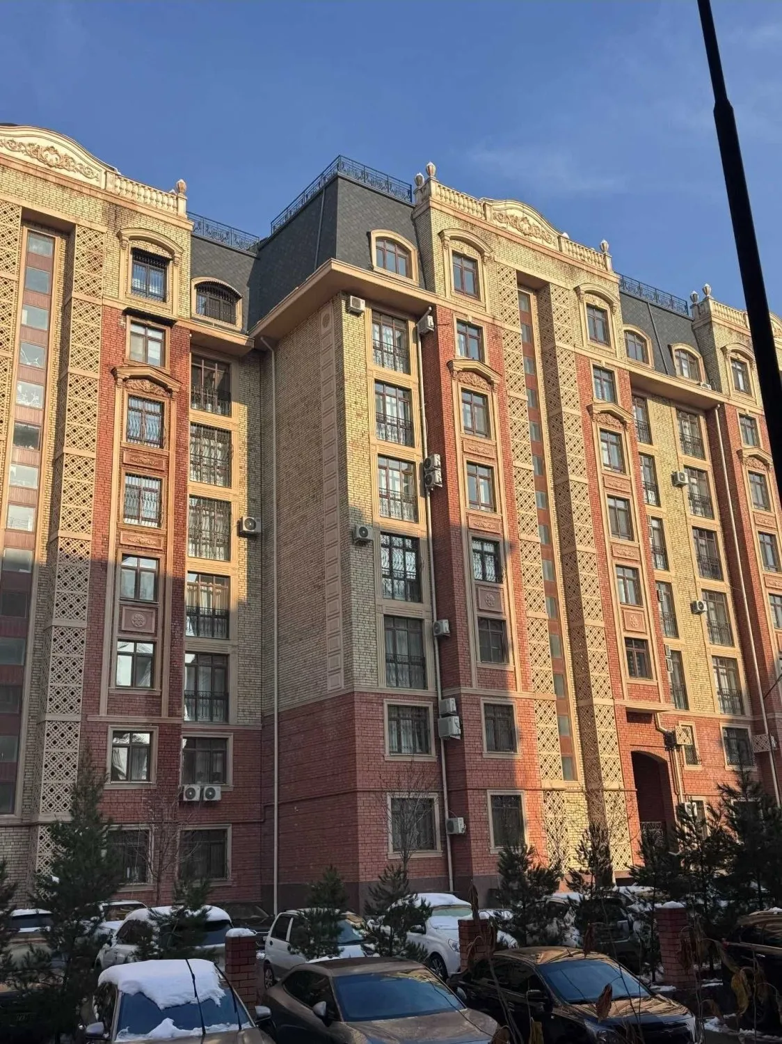 155 м², многокомнатная квартира, 1/8