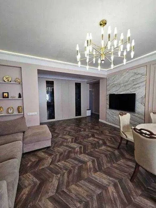 77 м², 3-комн. квартира, 8/10