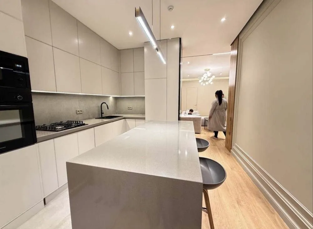 105 м², 3-комн. квартира, 7/14