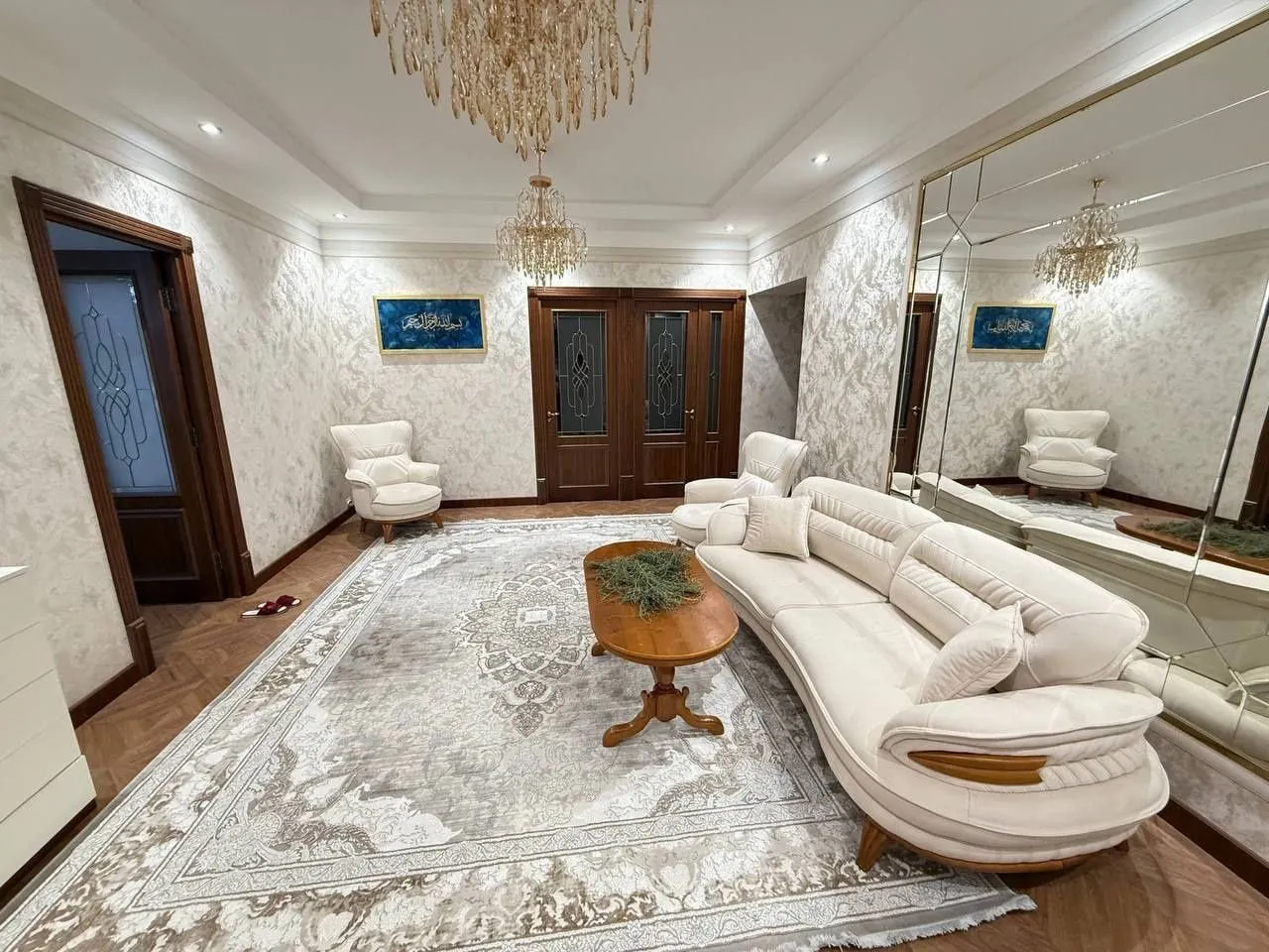 171 м², 5-комн. квартира, 2/10