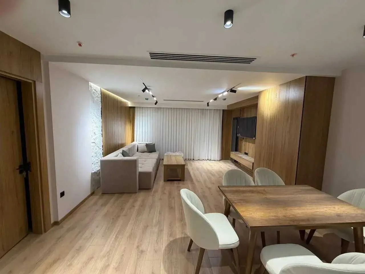 70 м², 2-комн. квартира, 35/47