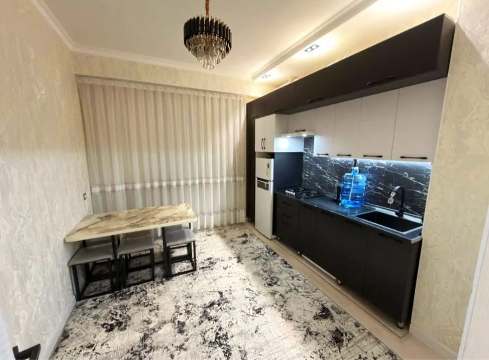 60 м², 2-комн. квартира, 6/9