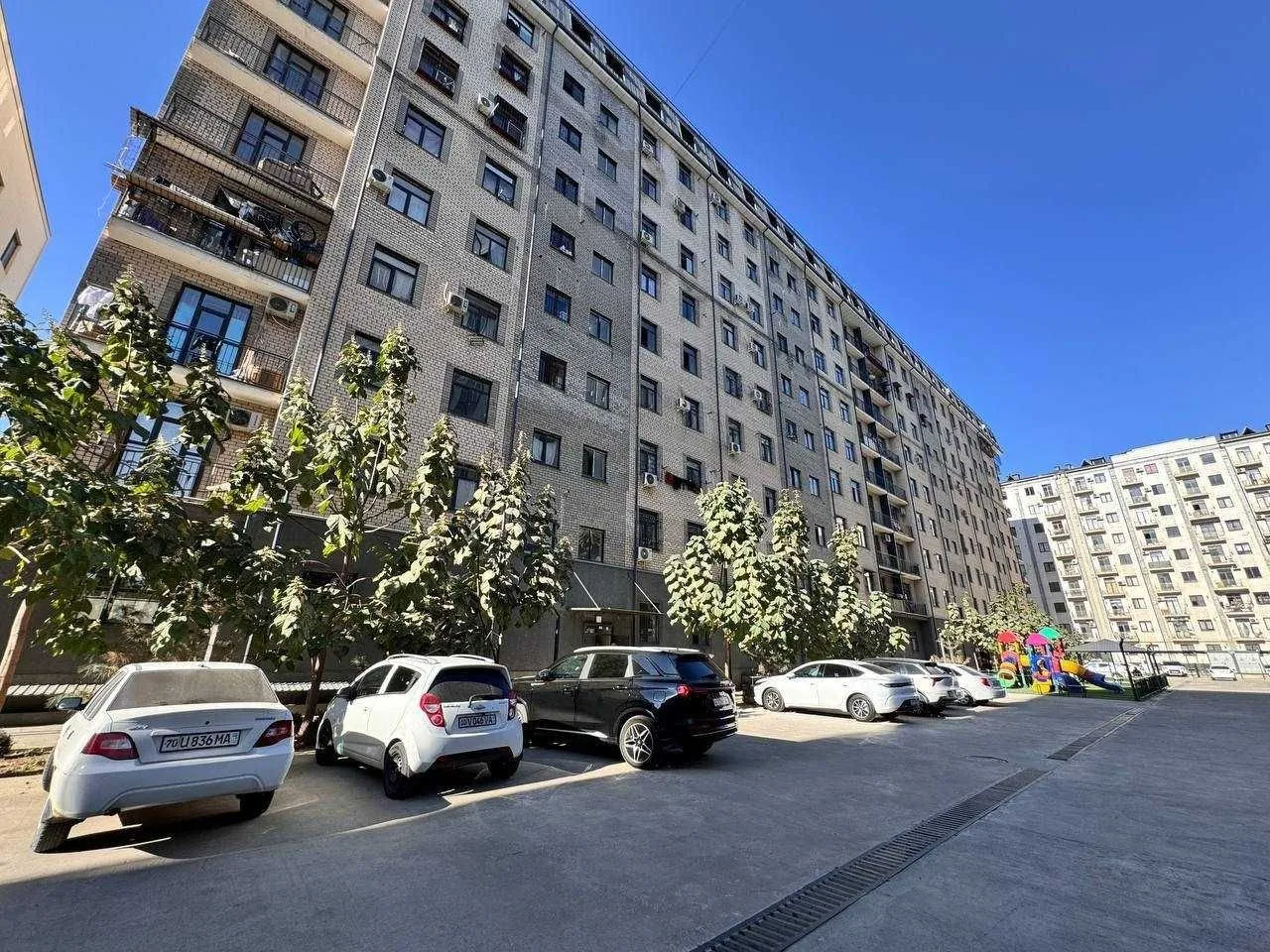 70 м², 2-комн. квартира, 3/9