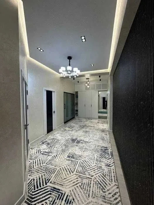 75 м², 4-комн. квартира, 1/8