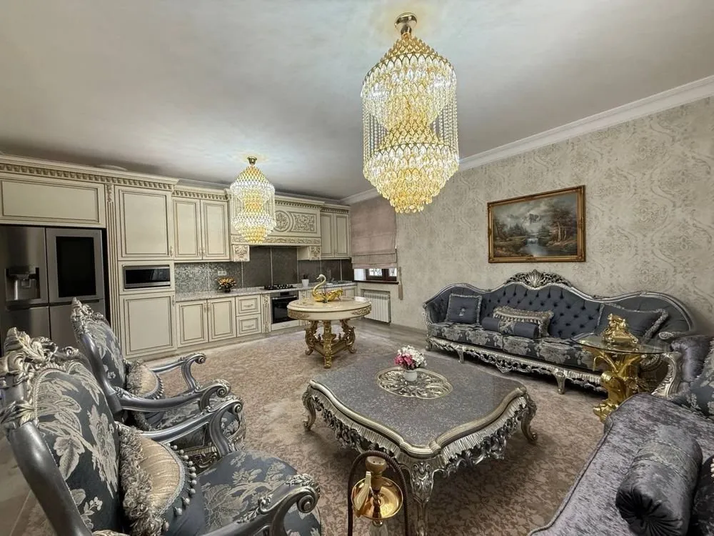 115 м², 3-комн. квартира, 1/8
