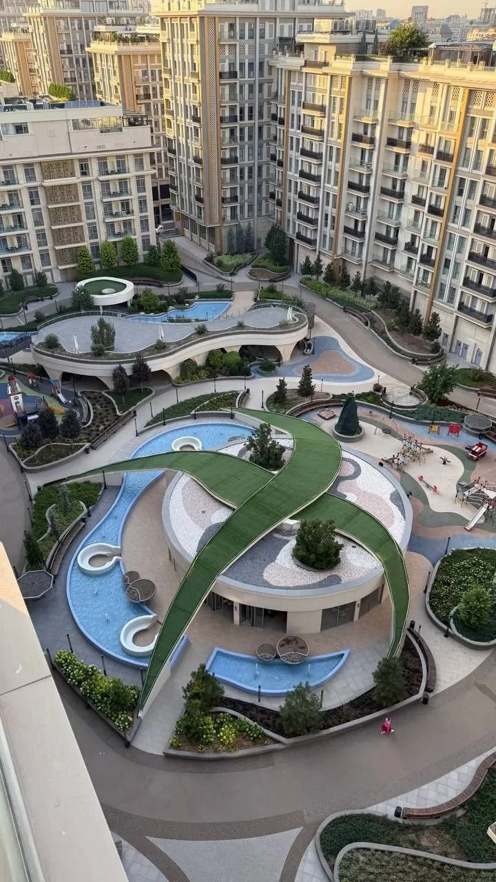 450 м², 5-комн. квартира, 9/10