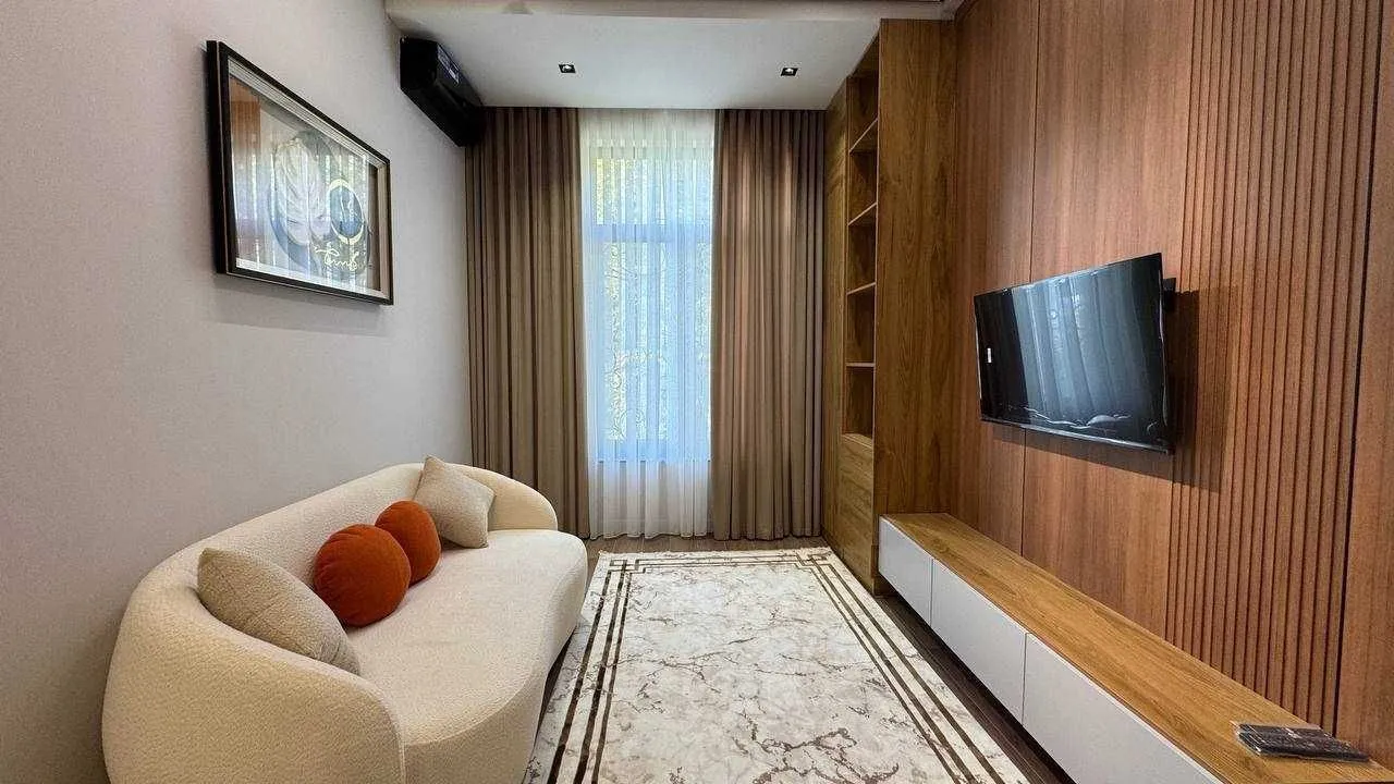 35 м², 2-комн. квартира, 3/9