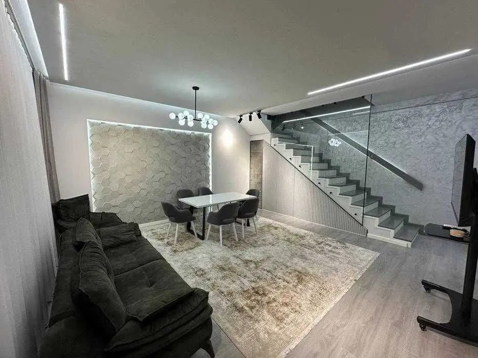 106 м², 3-комн. квартира, 10/10