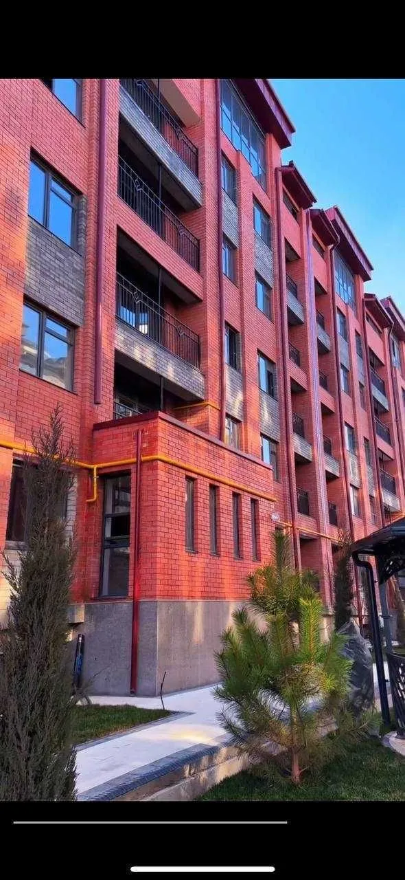 42 м², 2-комн. квартира, 1/6