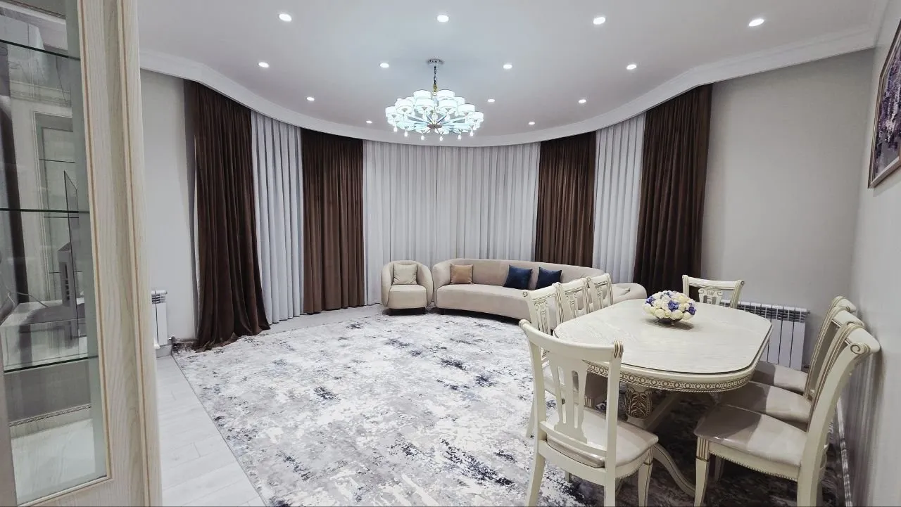 140 м², 4-комн. квартира, 6/8