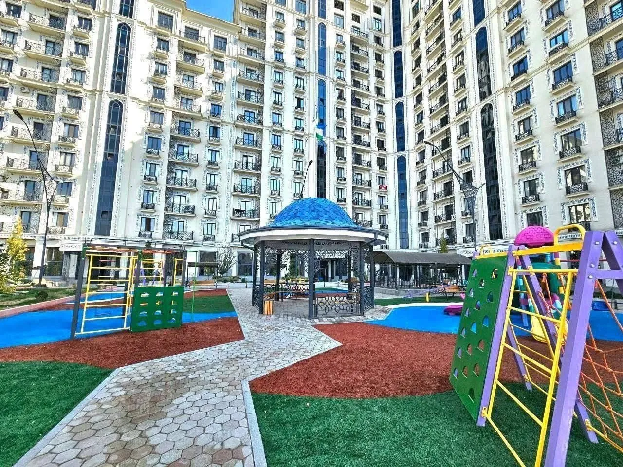 135 м², 4-комн. квартира, 4/12