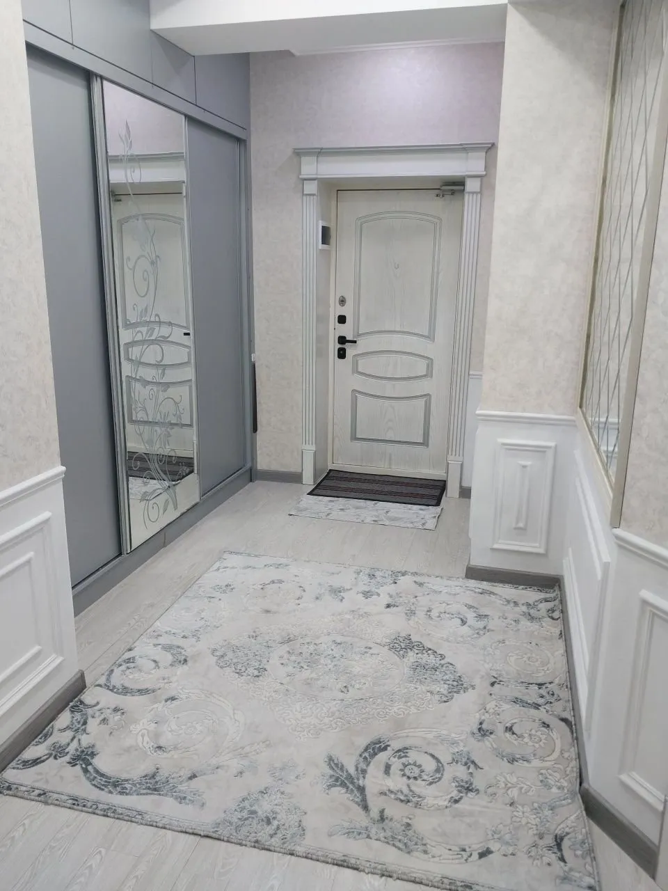 90 м², 3-комн. квартира, 4/8