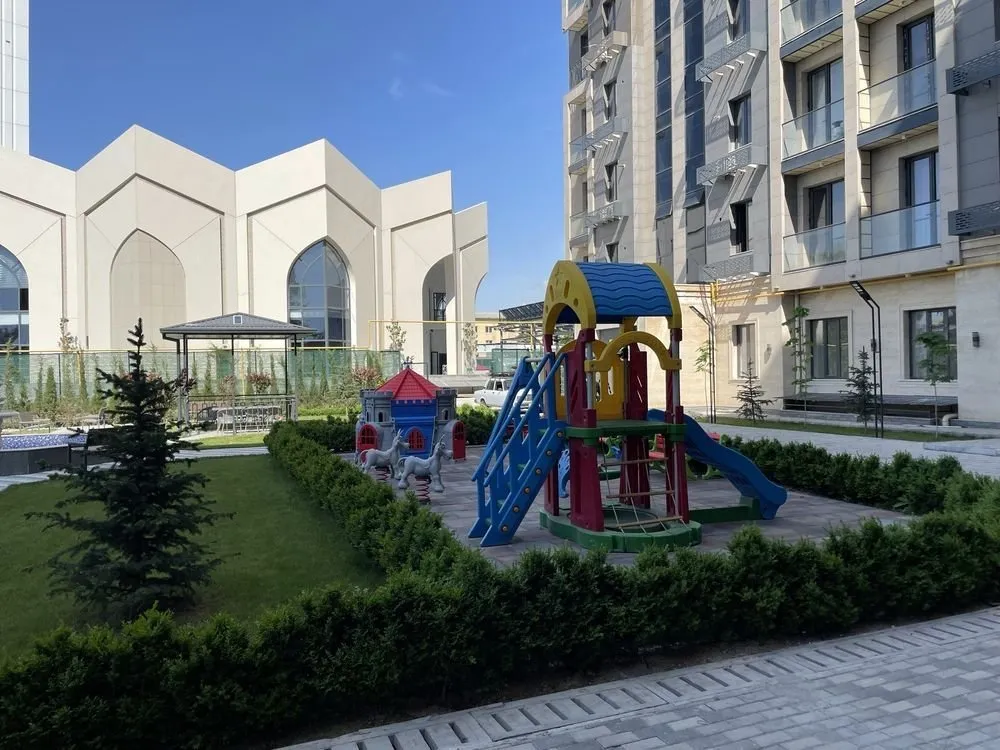 70 м², 2-комн. квартира, 4/8