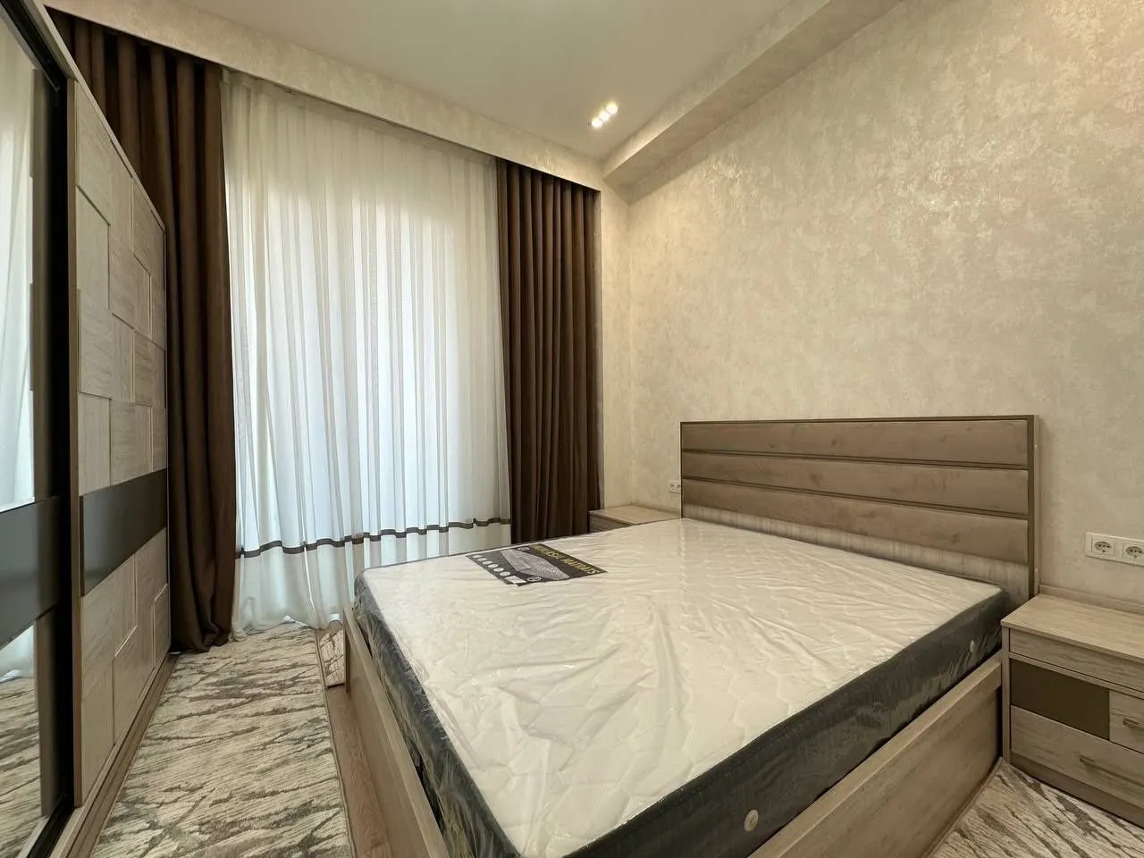 83 m², 3-xonali kvartira, 6/12