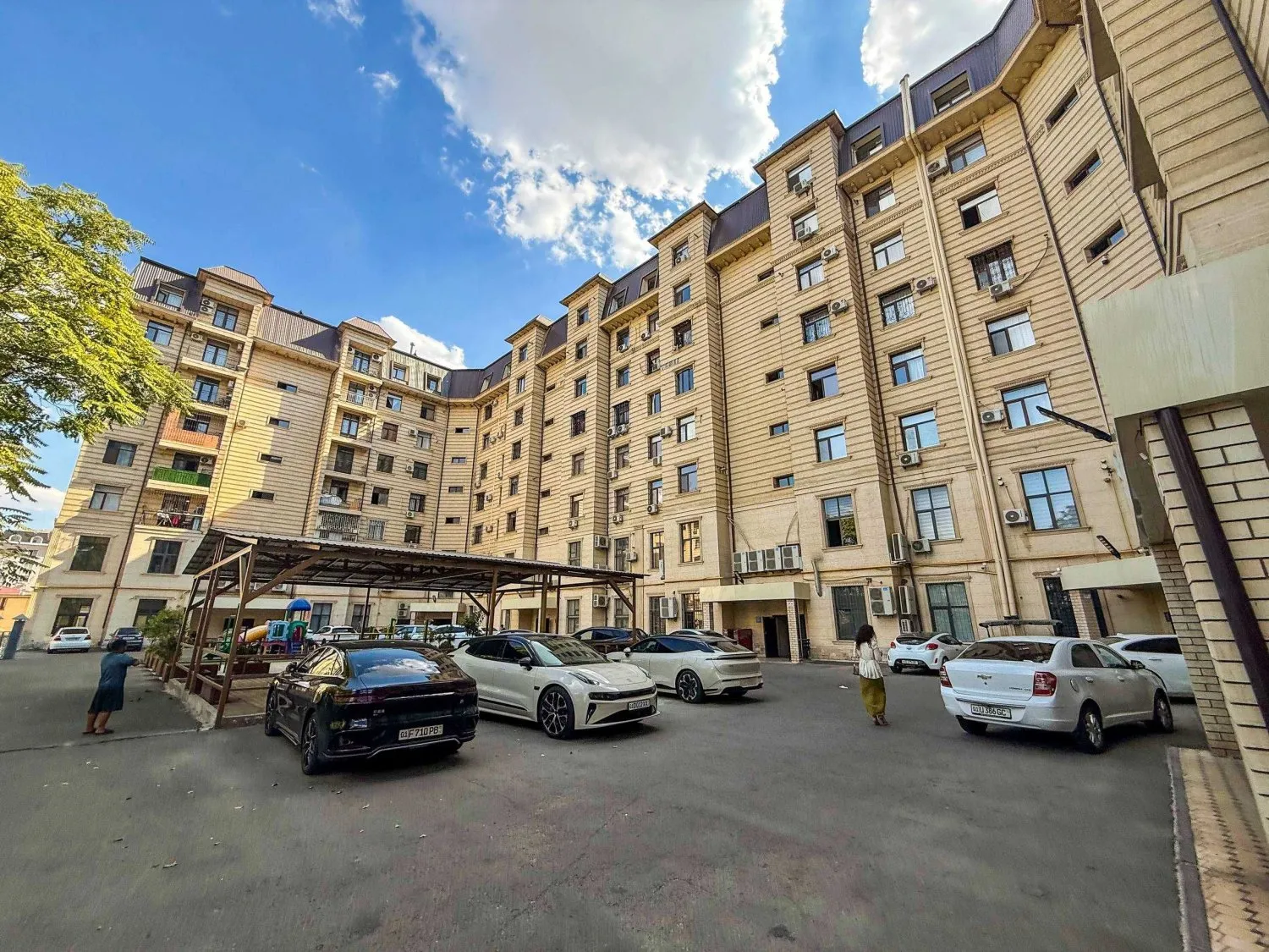 160 м², 4-комн. квартира, 6/8
