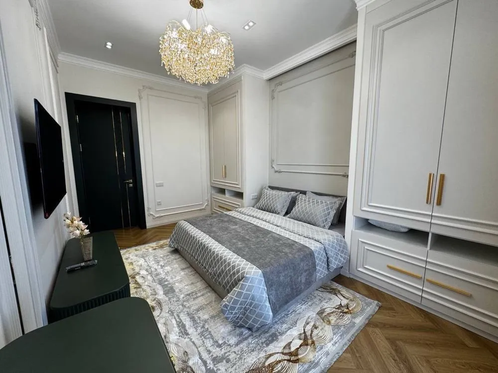 110 м², 4-комн. квартира, 8/9