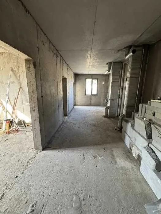 91 м², 3-комн. квартира, 2/10