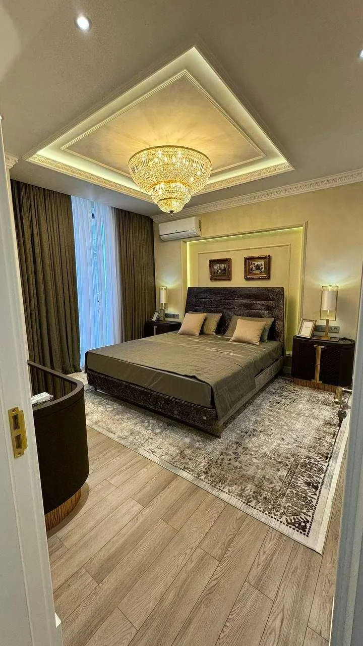130 m², 4-xonali kvartira, 8/9