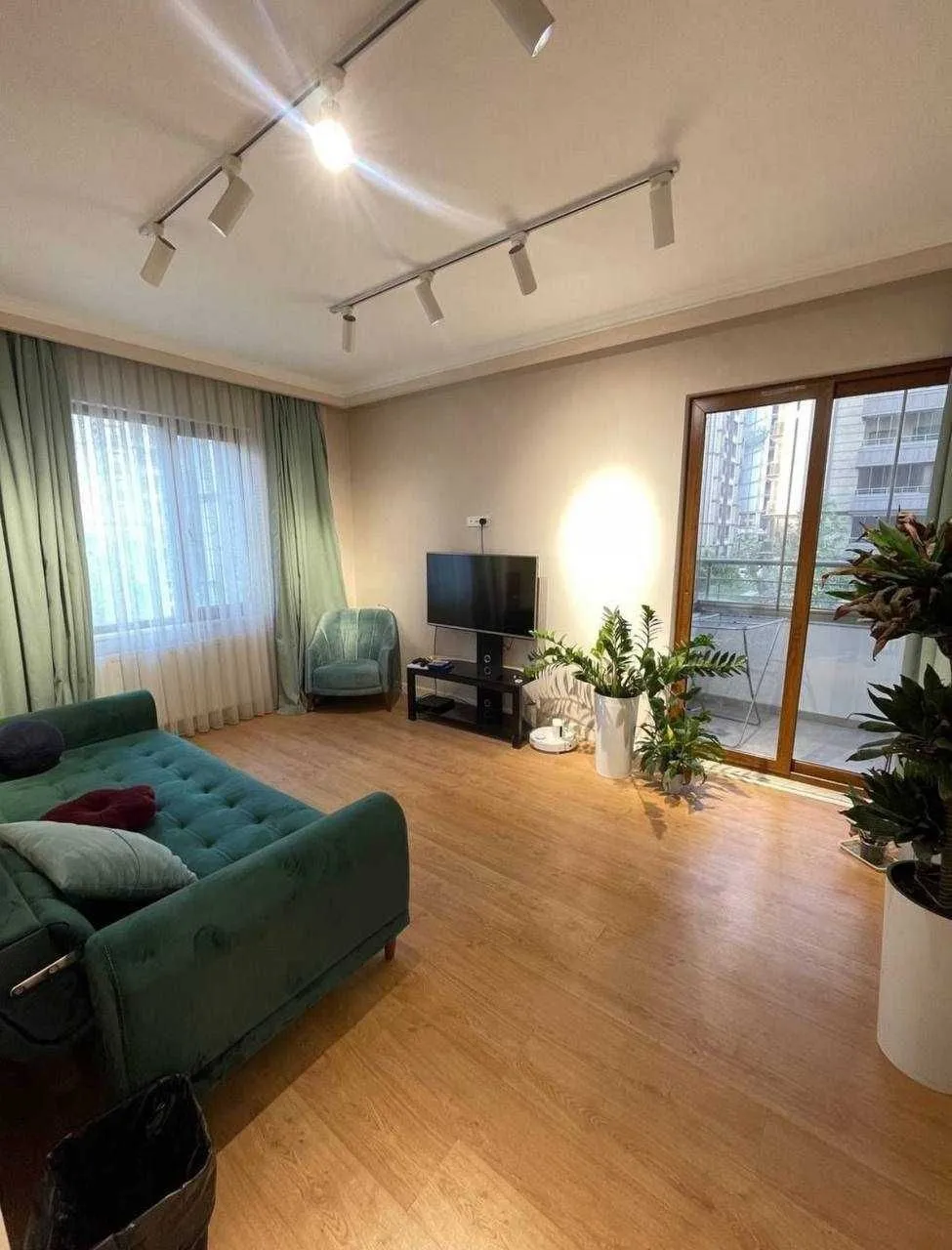 67 м², 2-комн. квартира, 2/9