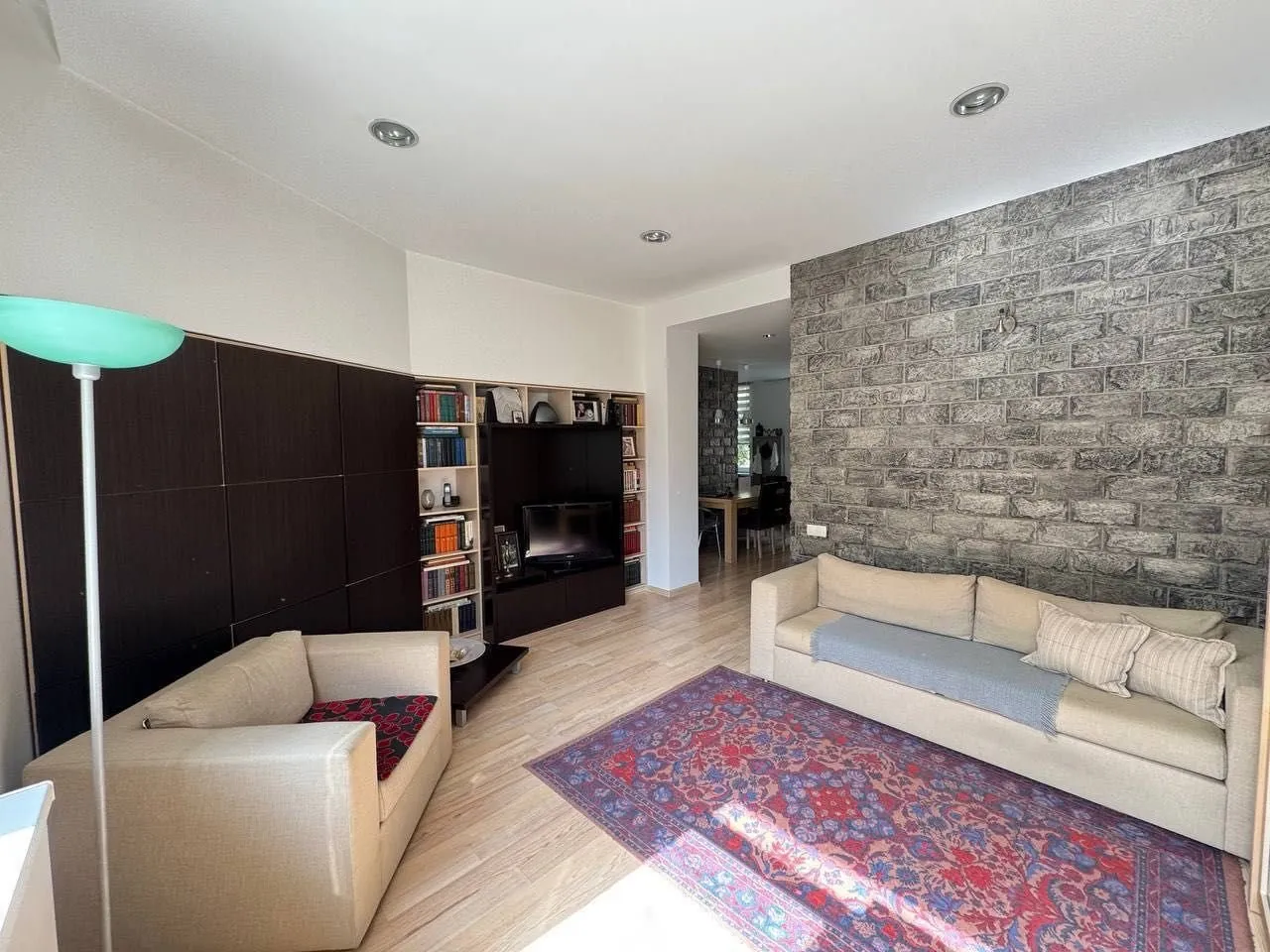 74 м², 3-комн. квартира, 3/3