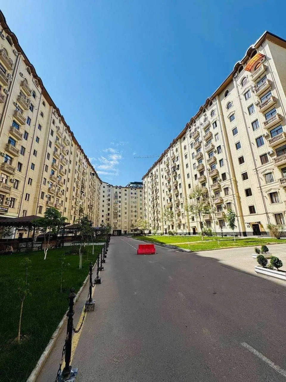 100 м², 4-комн. квартира, 6/10