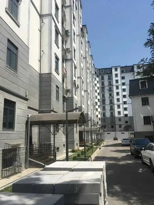 130 m², 3-xonali kvartira, 1/10