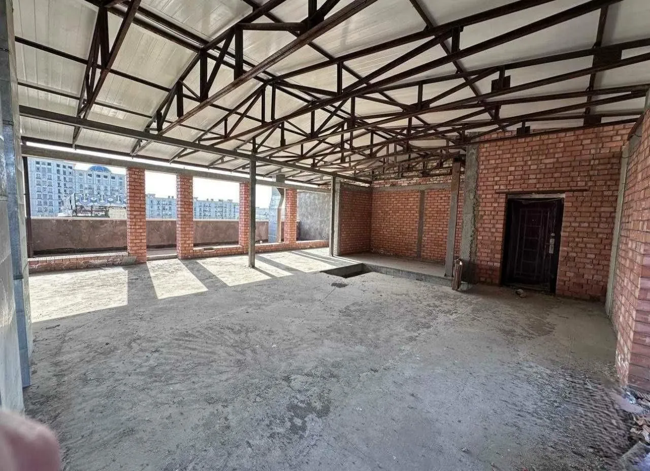 184 m², 5-xonali kvartira, 9/10