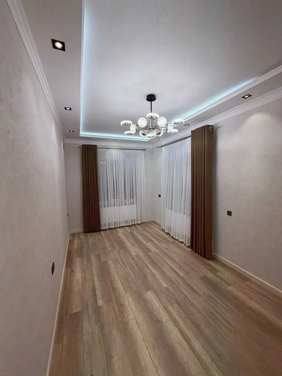 60 м², 2-комн. квартира, 4/11
