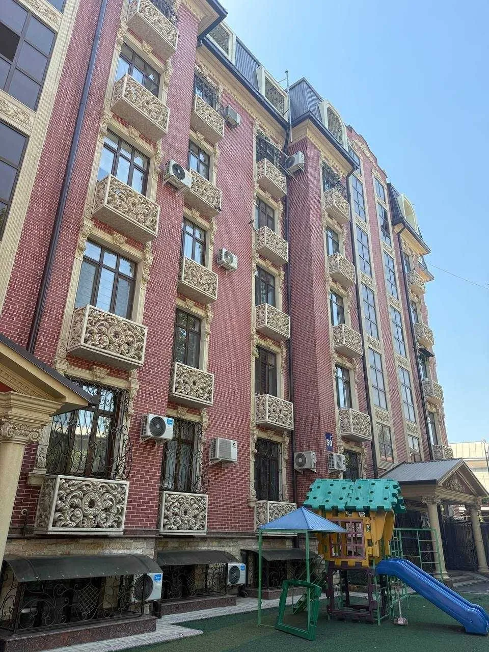 162 м², 5-комн. квартира, 6/6