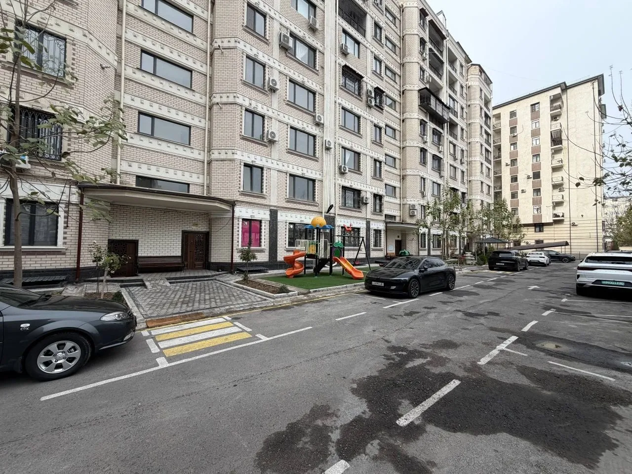 113 м², 3-комн. квартира, 2/10