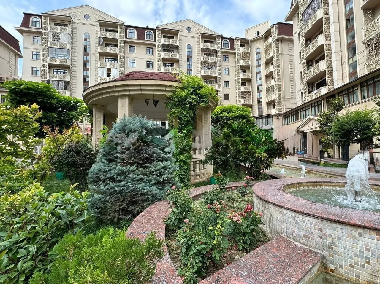 137 м², 3-комн. квартира, 4/8