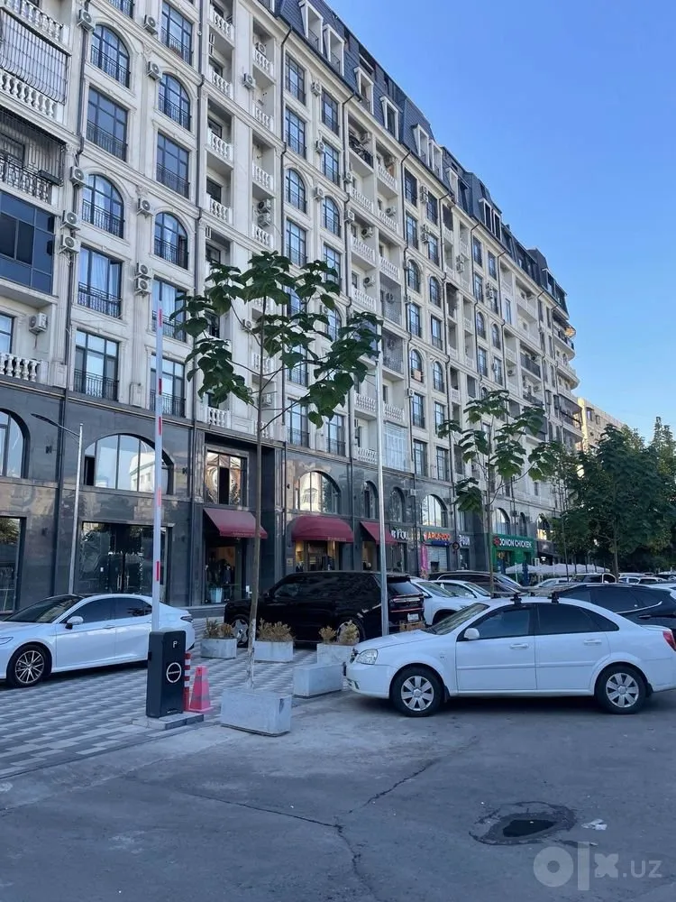 150 м², 4-комн. квартира, 2/10