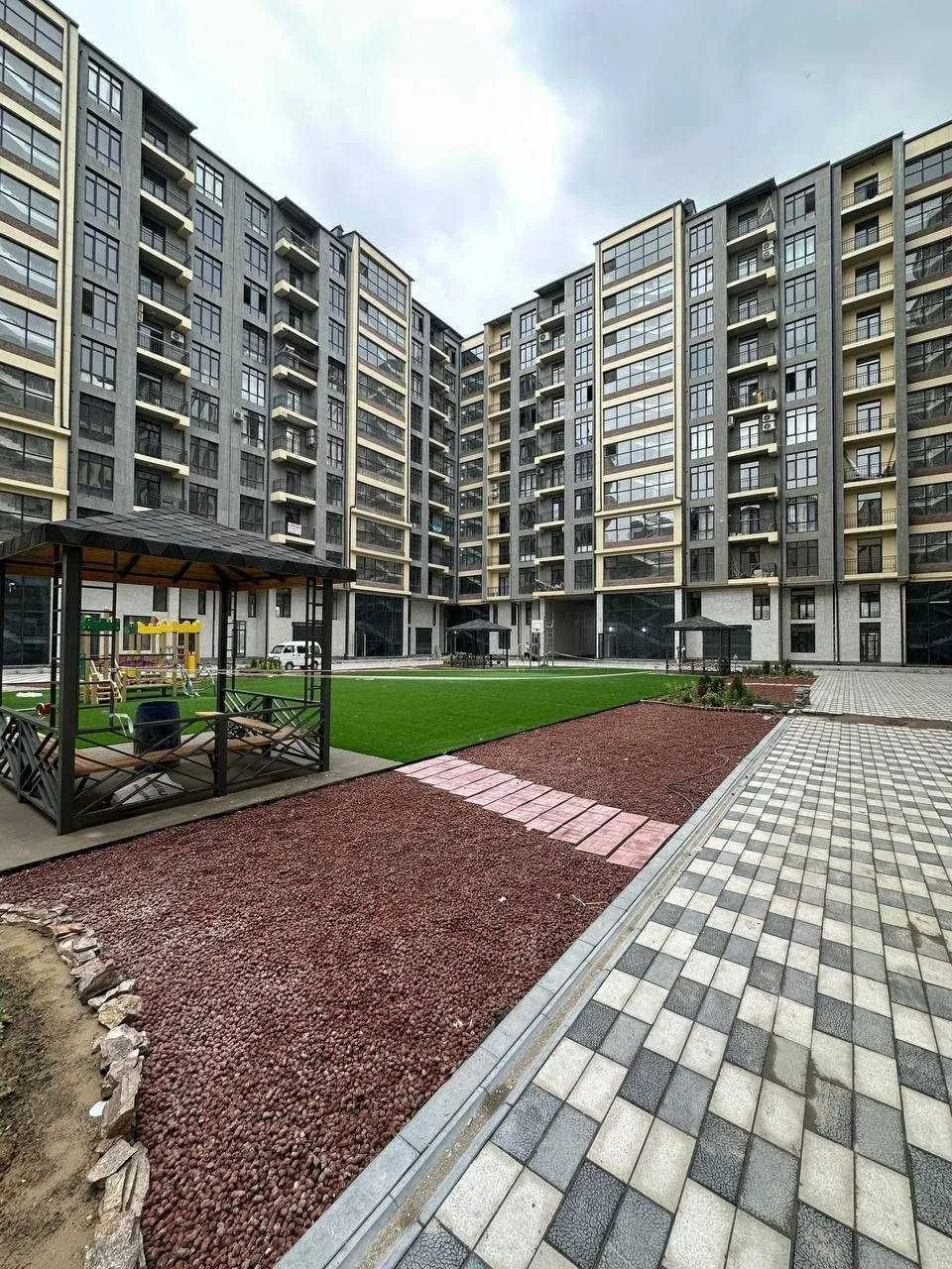 90 м², 3-комн. квартира, 5/10