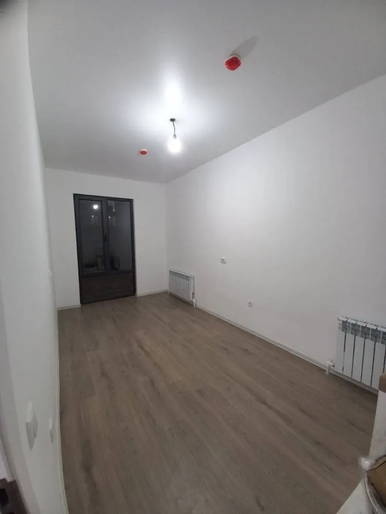 80 м², 3-комн. квартира, 1/16