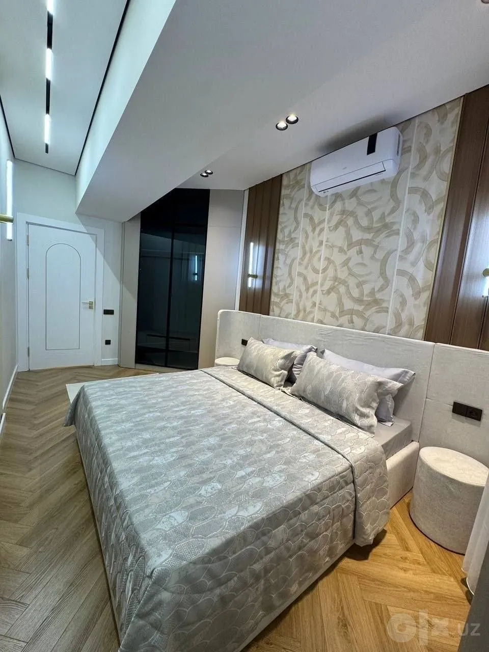 153 м², 5-комн. квартира, 5/10