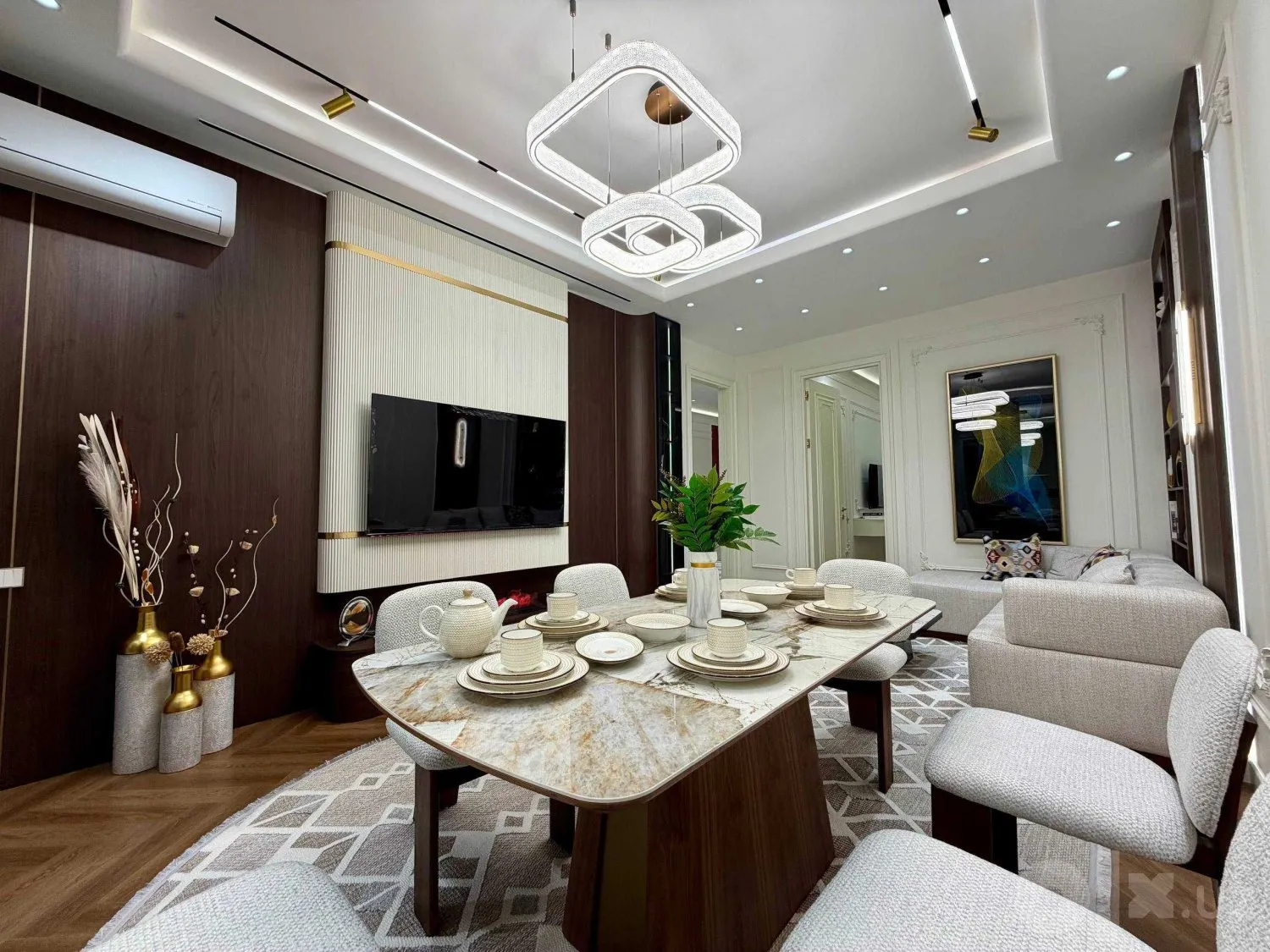124 m², 4-xonali kvartira, 8/10