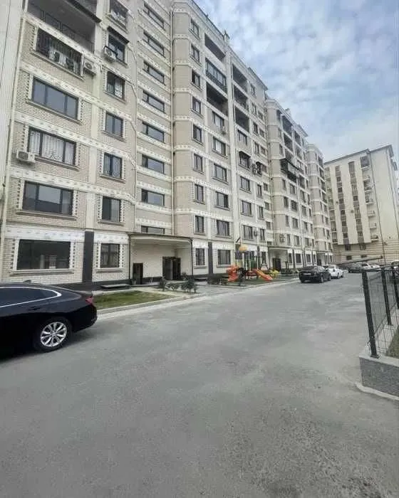 113 м², 3-комн. квартира, 2/10