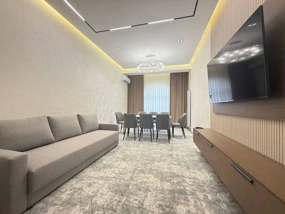 83 м², 2-комн. квартира, 7/10