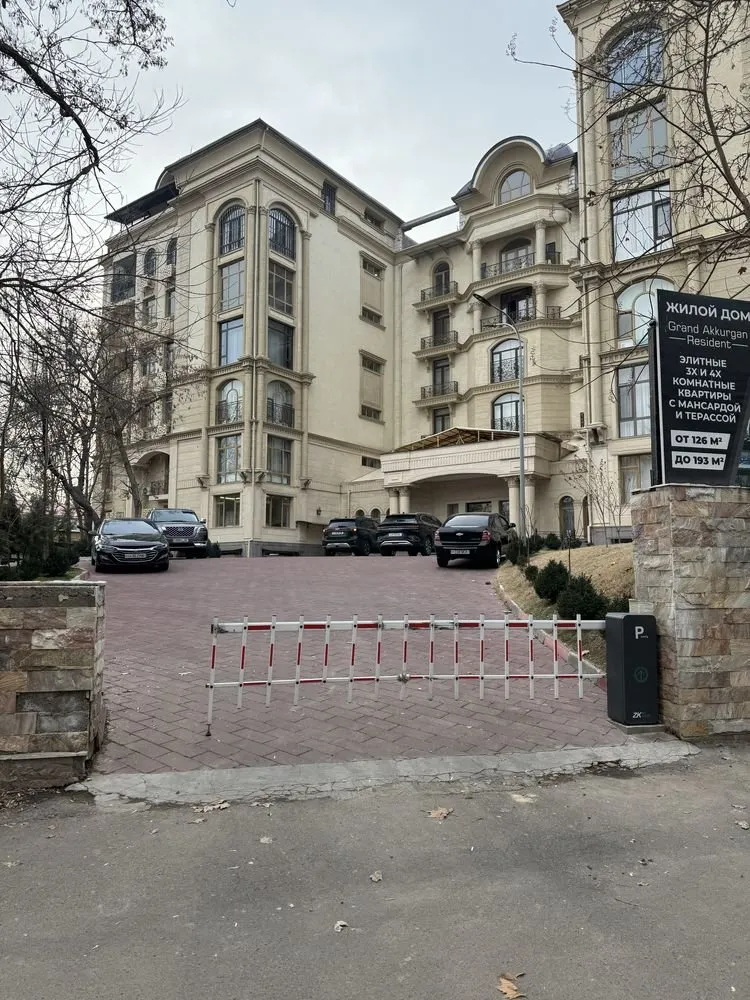 149 м², 4-комн. квартира, 3/6