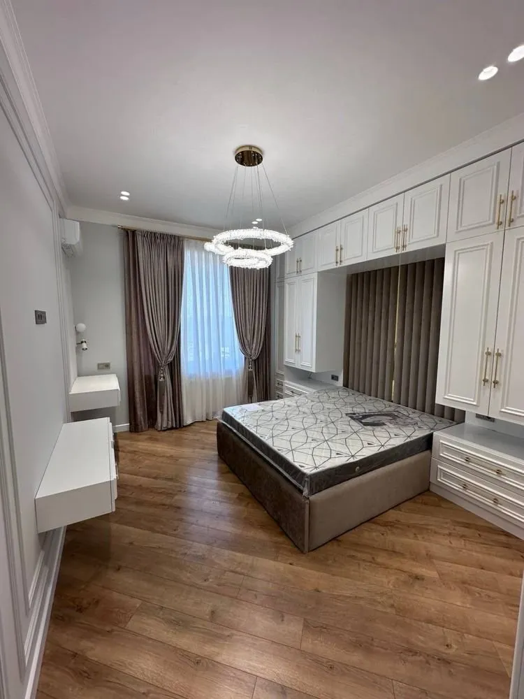 140 м², 3-комн. квартира, 10/11