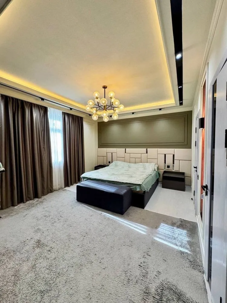 237 м², многокомнатная квартира, 8/9