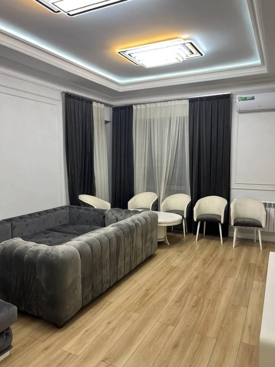 135 м², 4-комн. квартира, 4/8