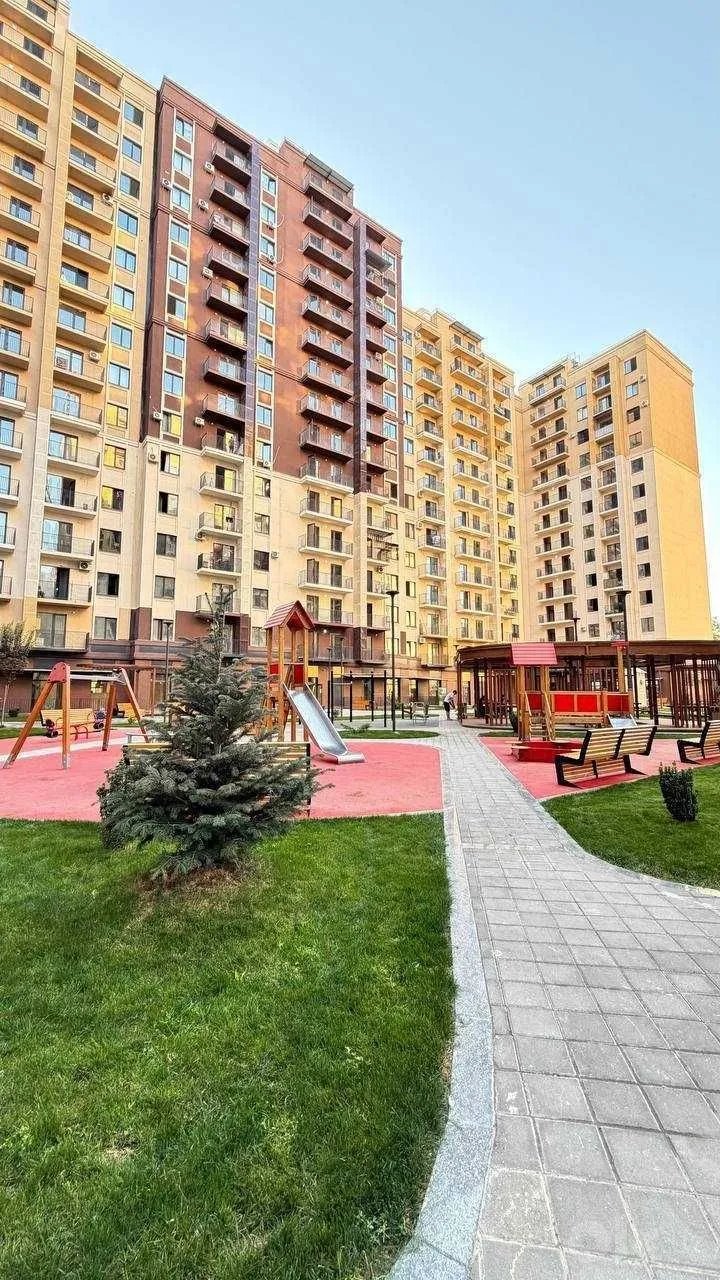 60 м², 3-комн. квартира, 15/15