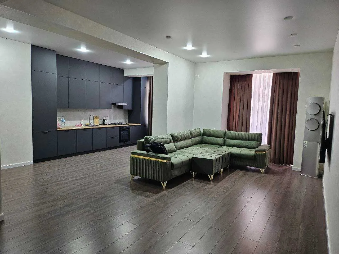 115 м², 4-комн. квартира, 2/9