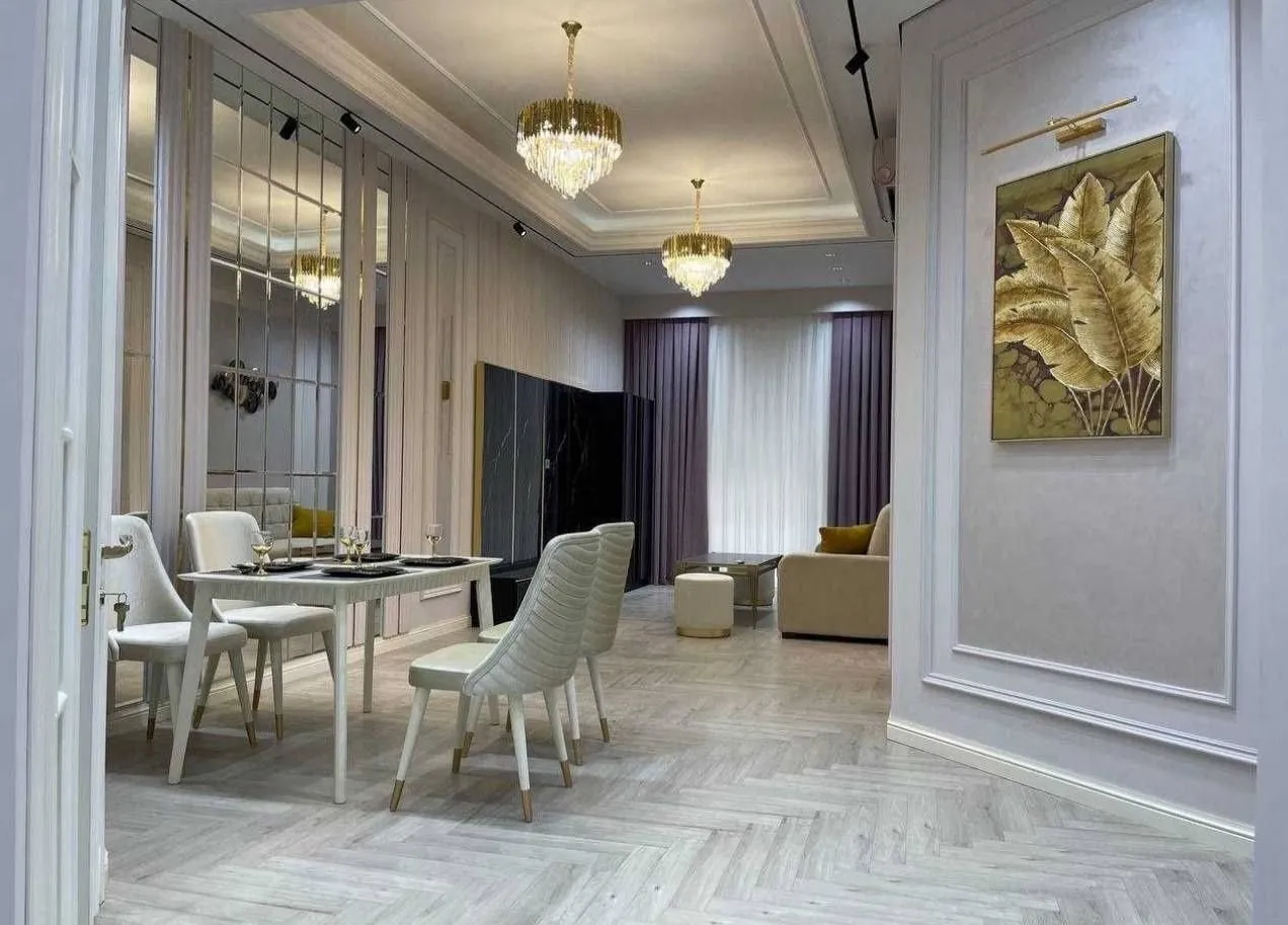 85 м², 2-комн. квартира, 2/10