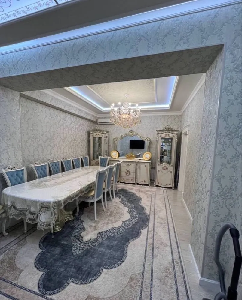 93 м², 3-комн. квартира, 4/7