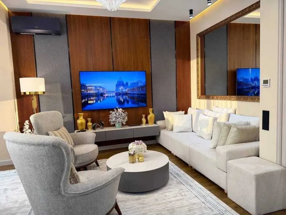 141 м², 4-комн. квартира, 8/9