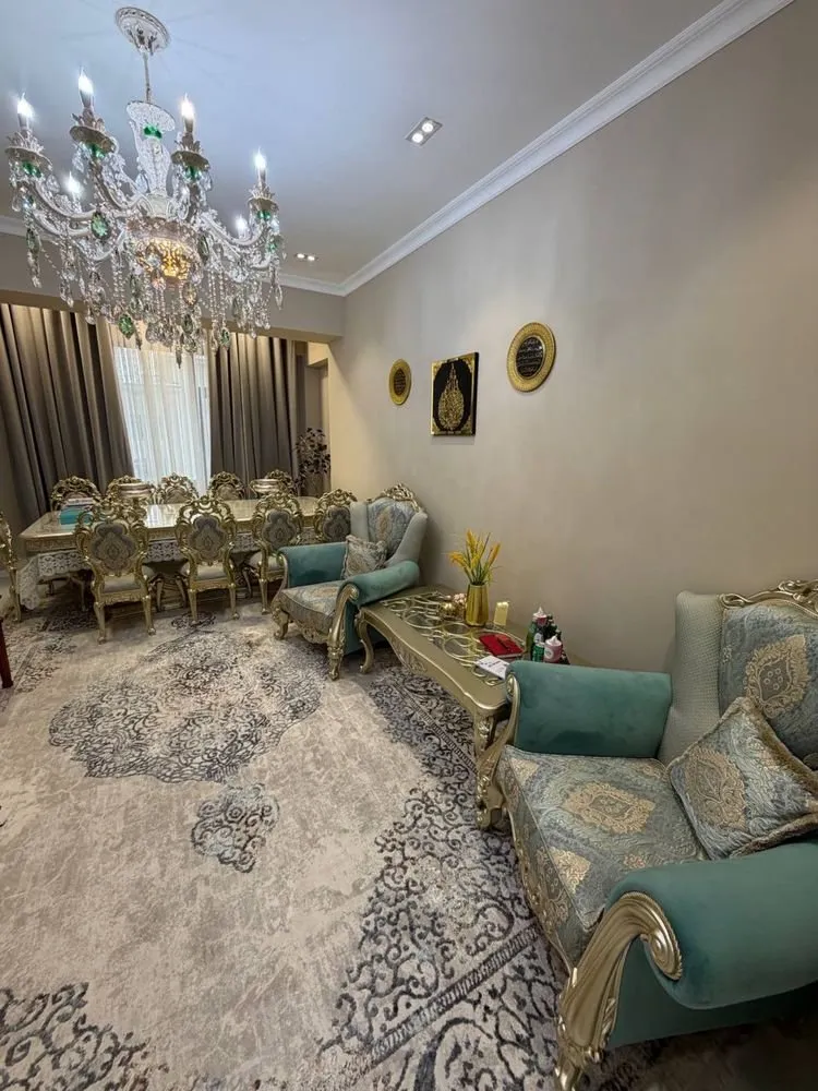 100 м², 3-комн. квартира, 9/10