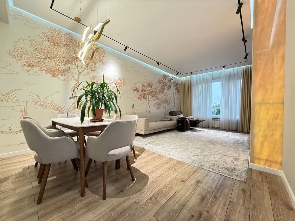 80 м², 2-комн. квартира, 4/12