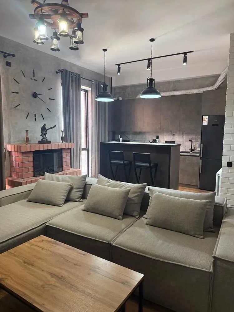 114 м², 4-комн. квартира, 8/9